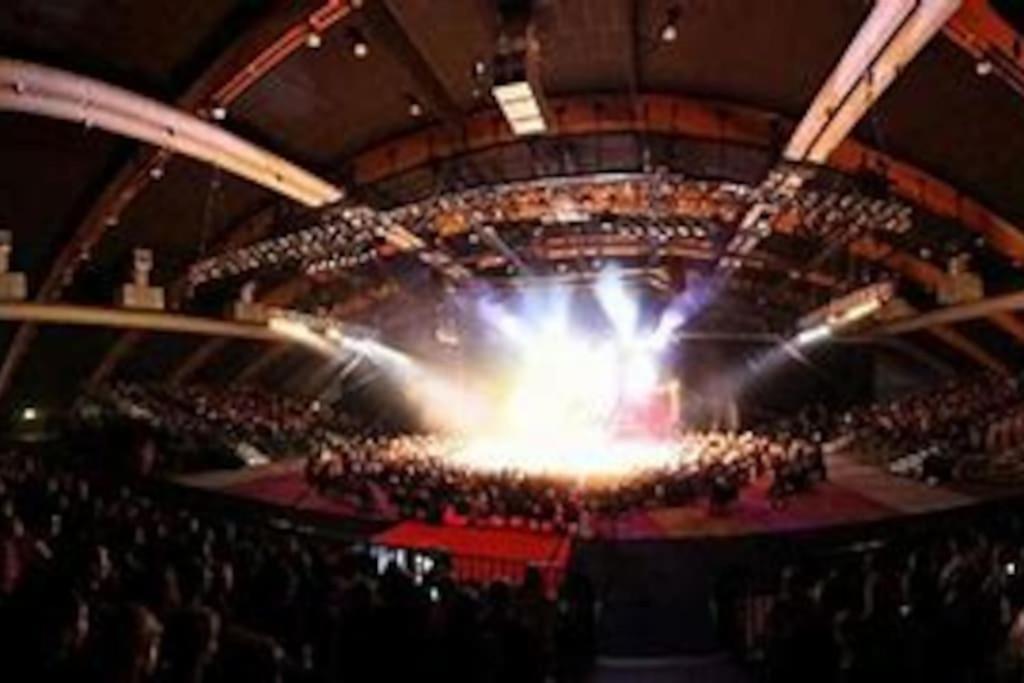 Appartamento Ty-Yan Tours Esterno foto